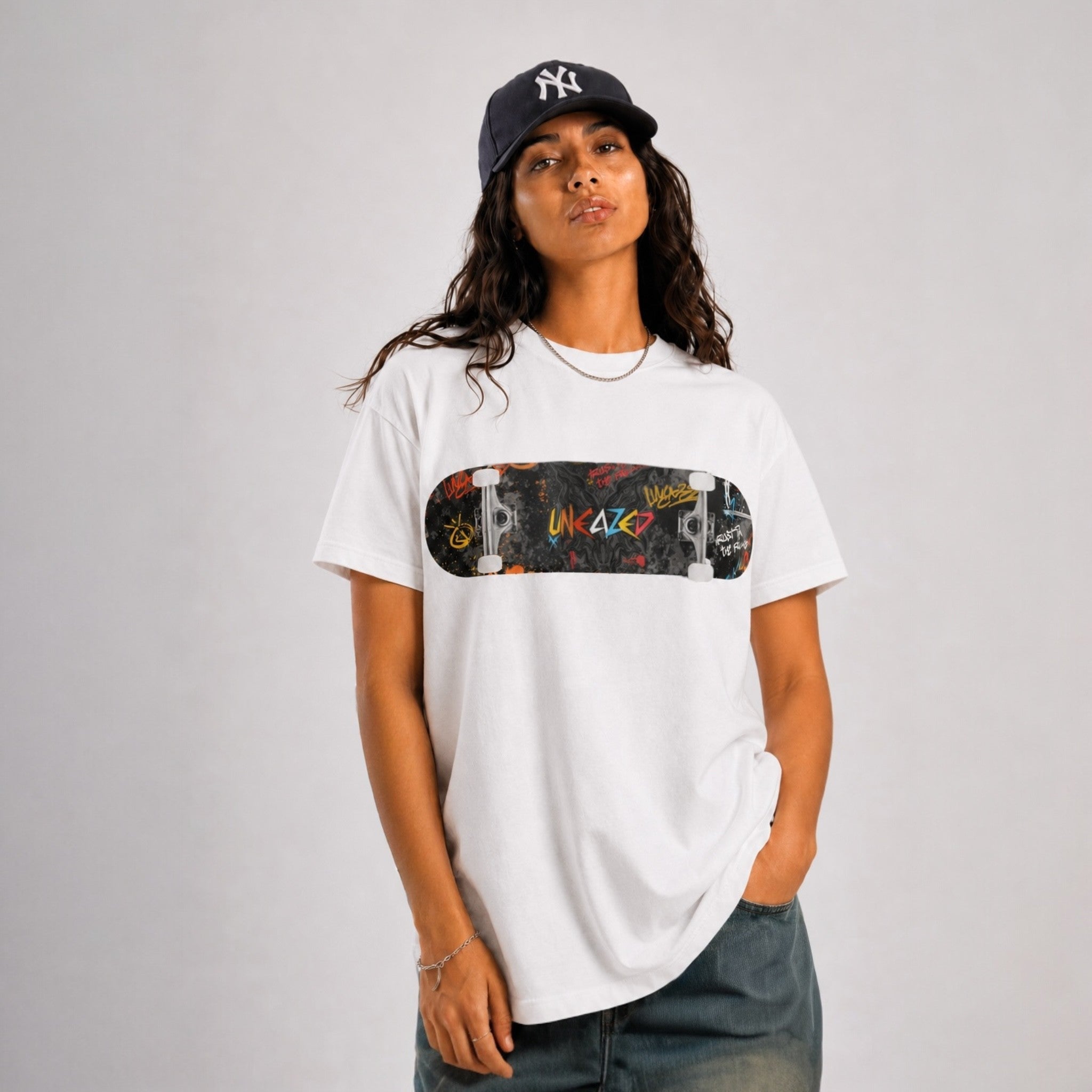 BAIL TEE - Uneazed